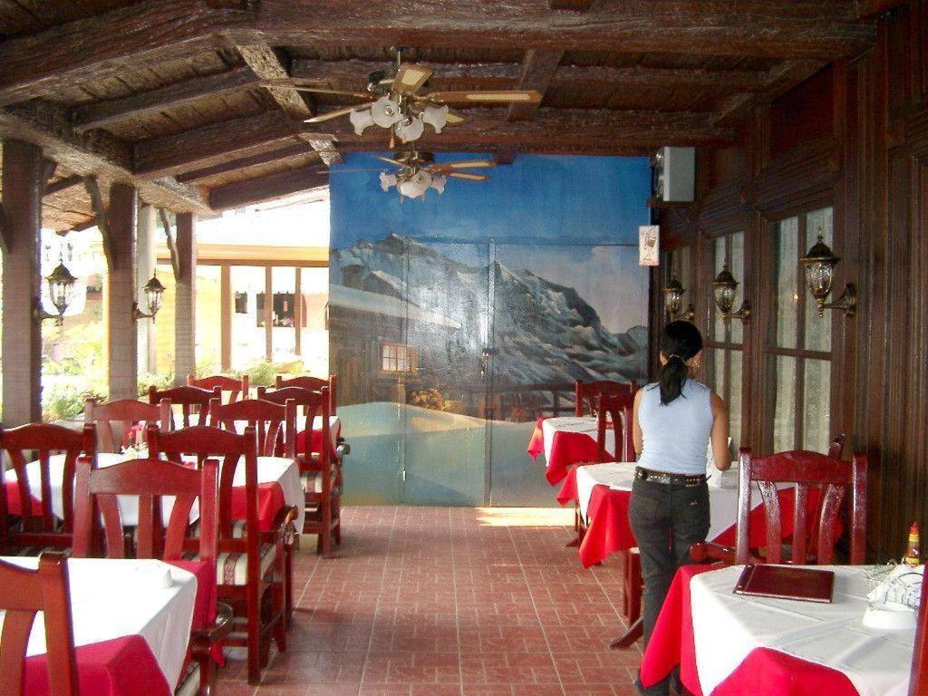 Swiss Chalet Angeles Luaran gambar